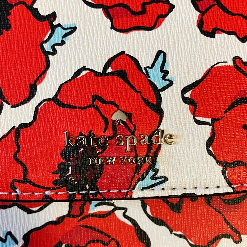 Kate Spade White and Red Poppy Crossbody Bag with free gift - Picture 2 of 11